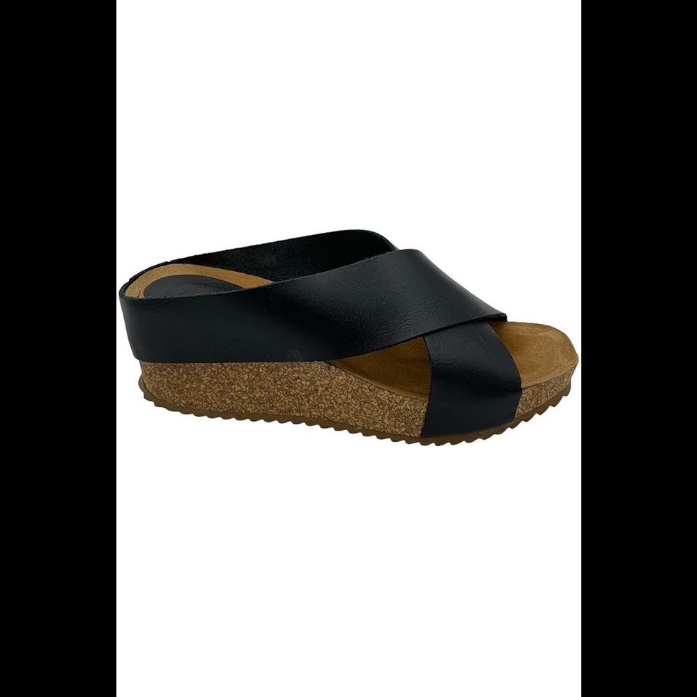 Hee Leather Wedge Sandals Black - Medium